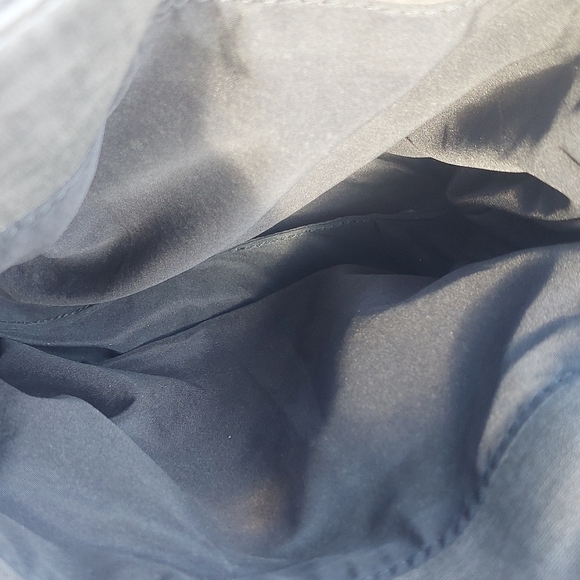 MultiSac Crossbody - Picture 11 of 15